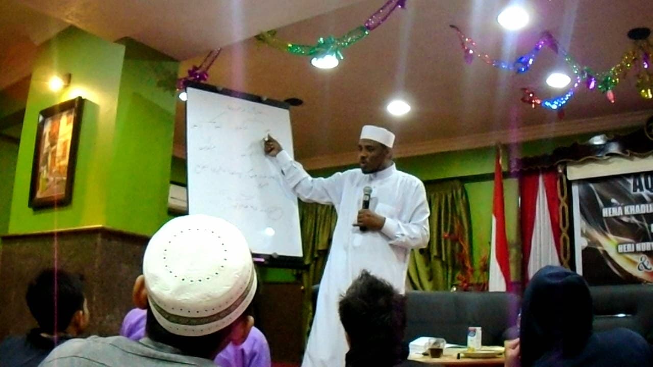 Kemarin Sore, Ulama Dar Al-Iftaa Isi Pengajian Di KMJ
